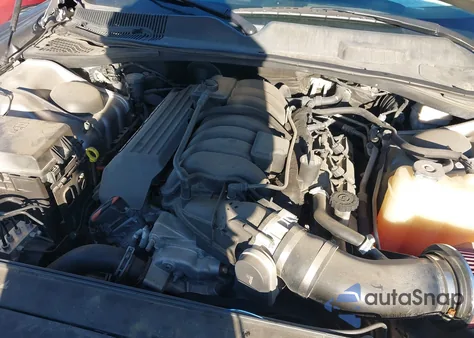 2011 Dodge Challenger Srt8 из США, поврежденный, VIN 2B3CJ7DJXBH526822